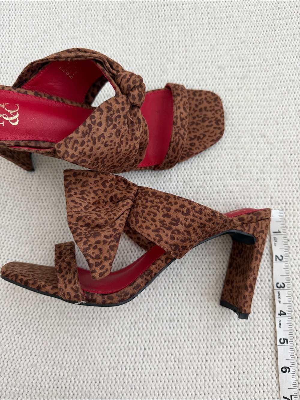 New York and Company Gerri Heels Animal Print Size 6.5 - Picture 2 of 8